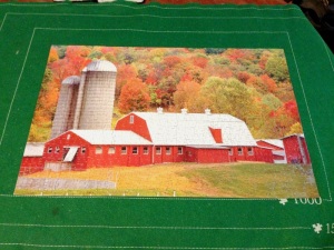 750-piece-jigsaw-puzzle-autumn-barn